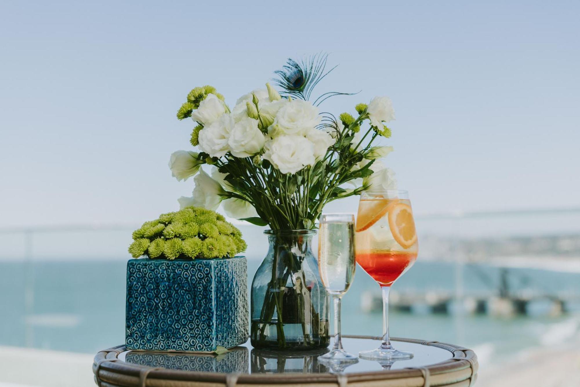 Pullman Vina Del Mar San Martin Hotel Exterior photo A spritz